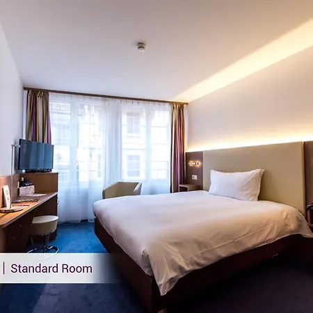 ホテル　デュ　ノルド 3* エグル